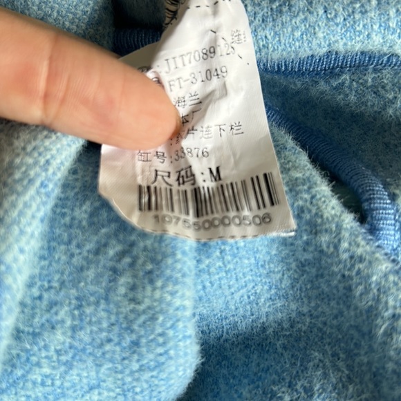 $5 $5 $5 NEW Amazon Blue Flower Power Jersey Stretchy Open Back Midi Dress Sz M - Picture 5 of 6